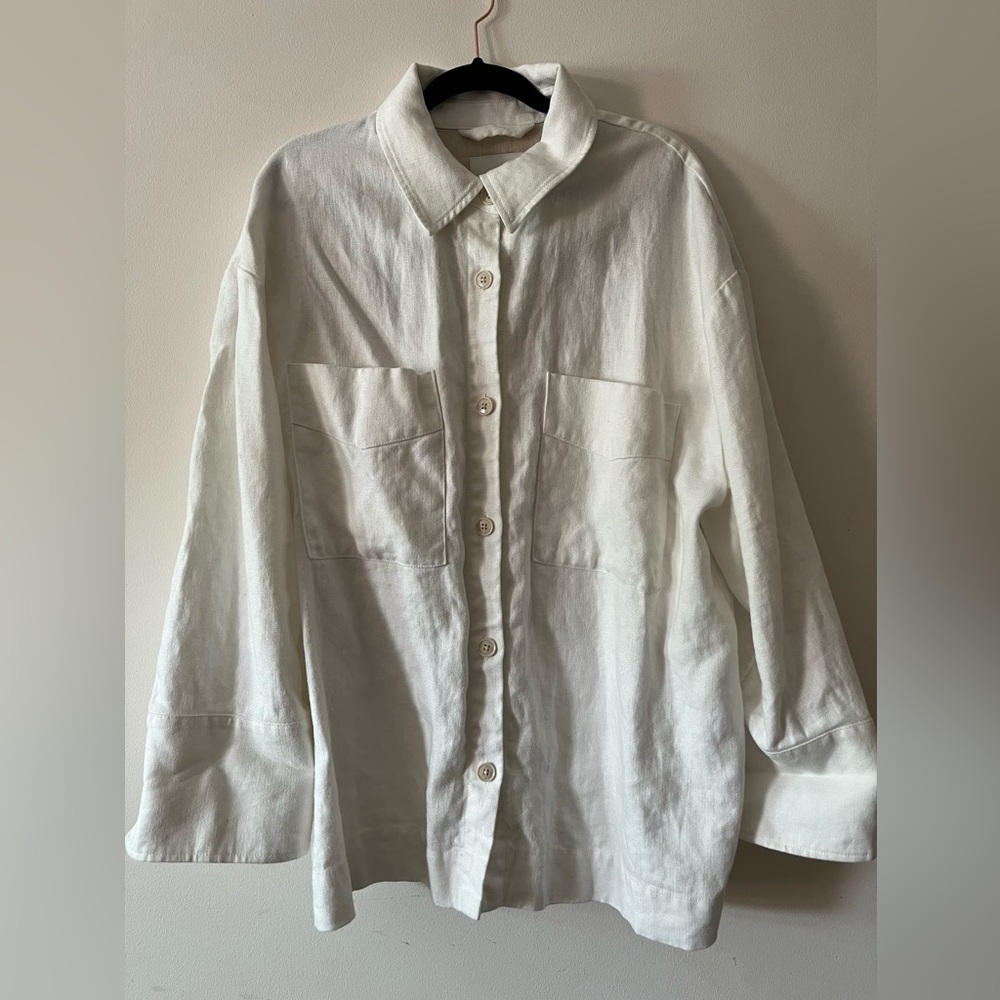 White linen Banana Republic jacket